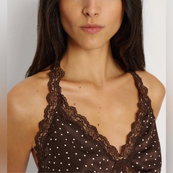 Reformation Monica Silk Top In Colette Dot, NWOT, NEVER WORN, NO FLAWS. - Picture 3 of 4